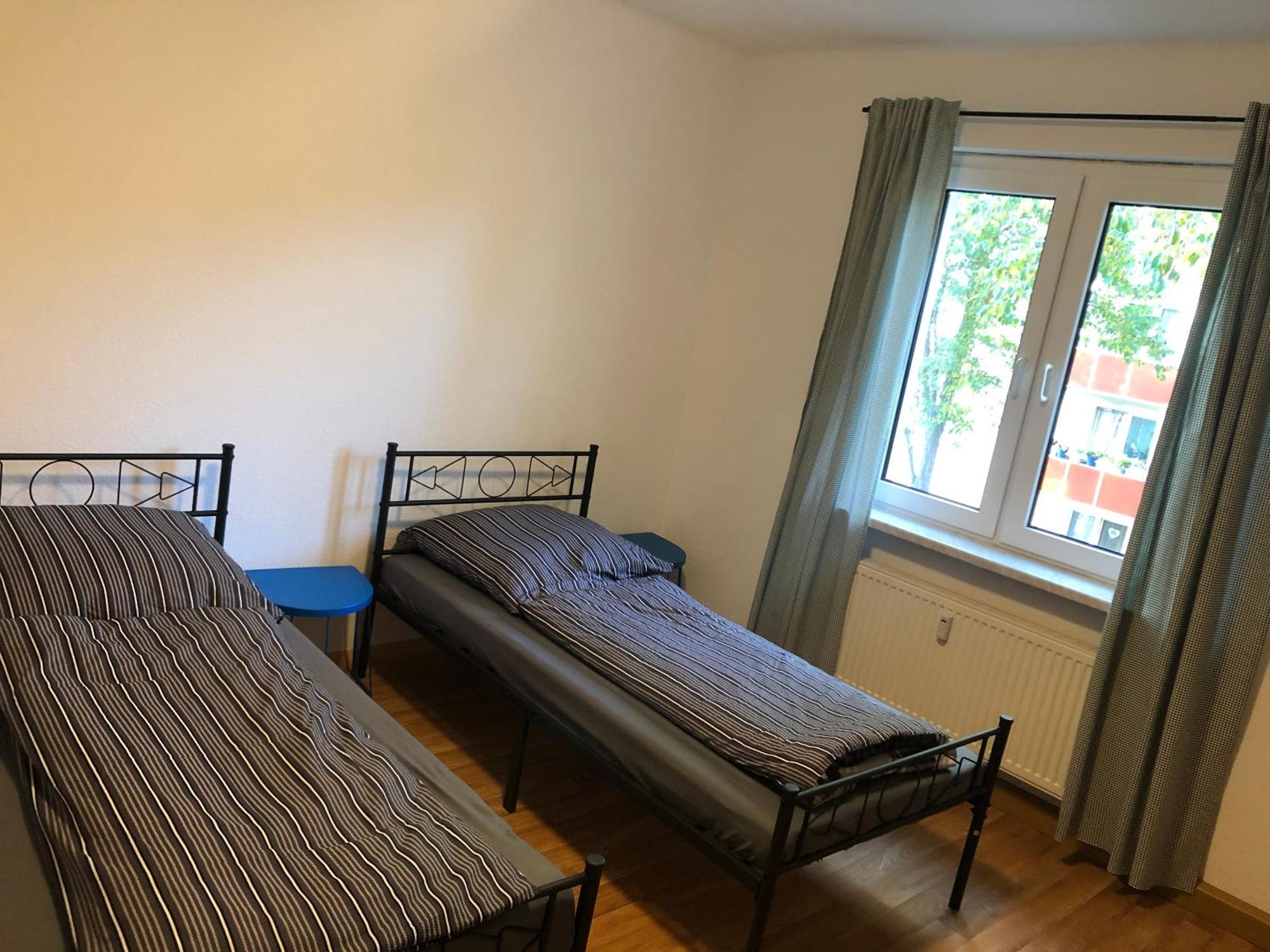 Ferienwohnung Monteurzimmer Heinzberg Haus Арнштадт Экстерьер фото